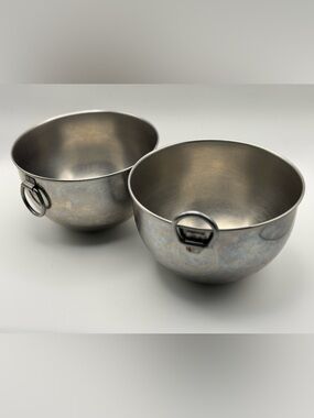 Vintage 1801 Revere Ware Stainless Steel Small Mixing Bowls - Set of 2